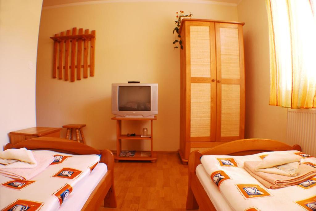 Penzion Majak Banska Bystrica Phòng bức ảnh